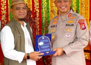 Melepas Masa Purna Tugas Kapolres Rokan Hulu