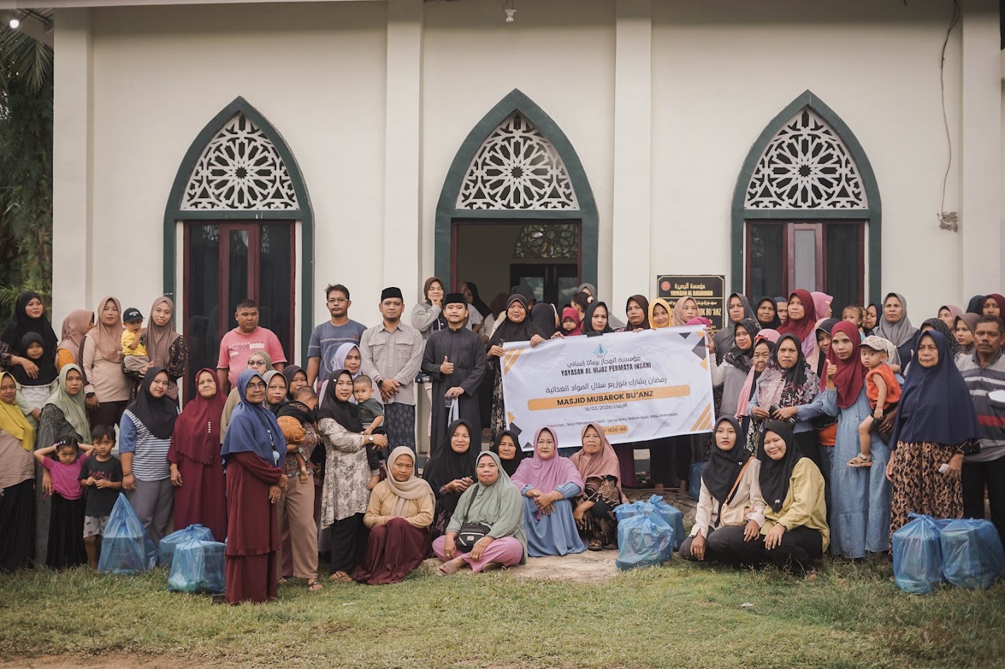 Sambut Ramadan 1447 H,Dipimpin DR. HC. Kyai Andi Sidomulyo Yayasan Al Hijaz Permata Insani Rohul Bagikan 100 Paket Sembako